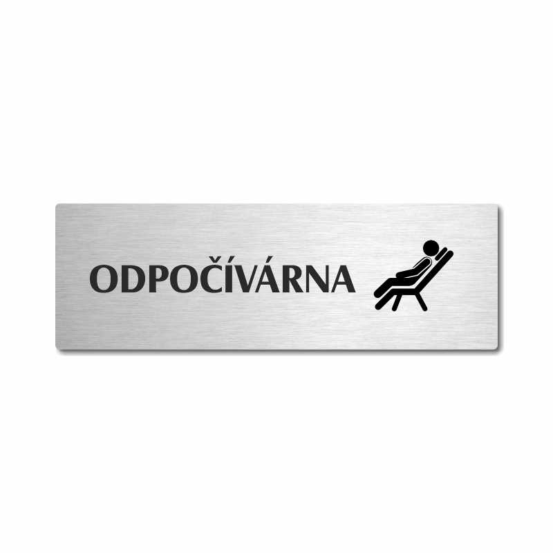 Odpočívárna, stříbrná popiska na dveře